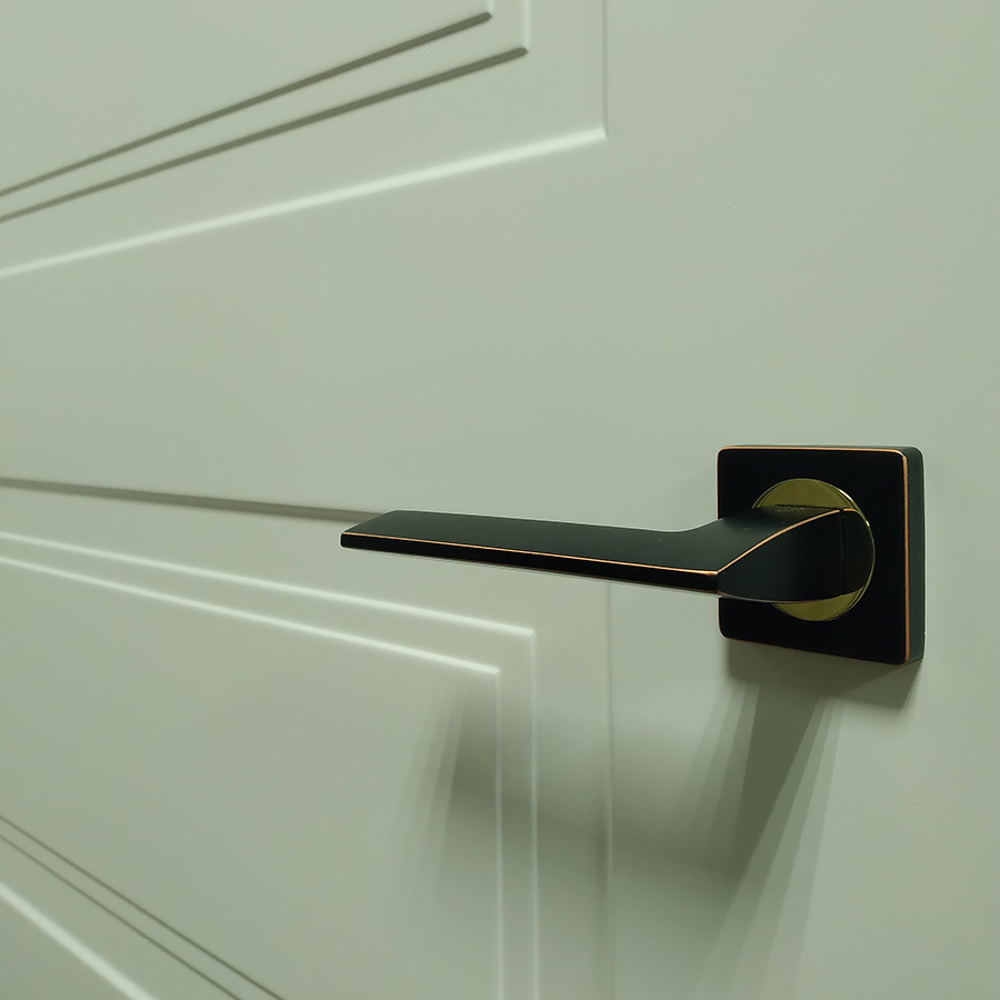 Филенчатые двери